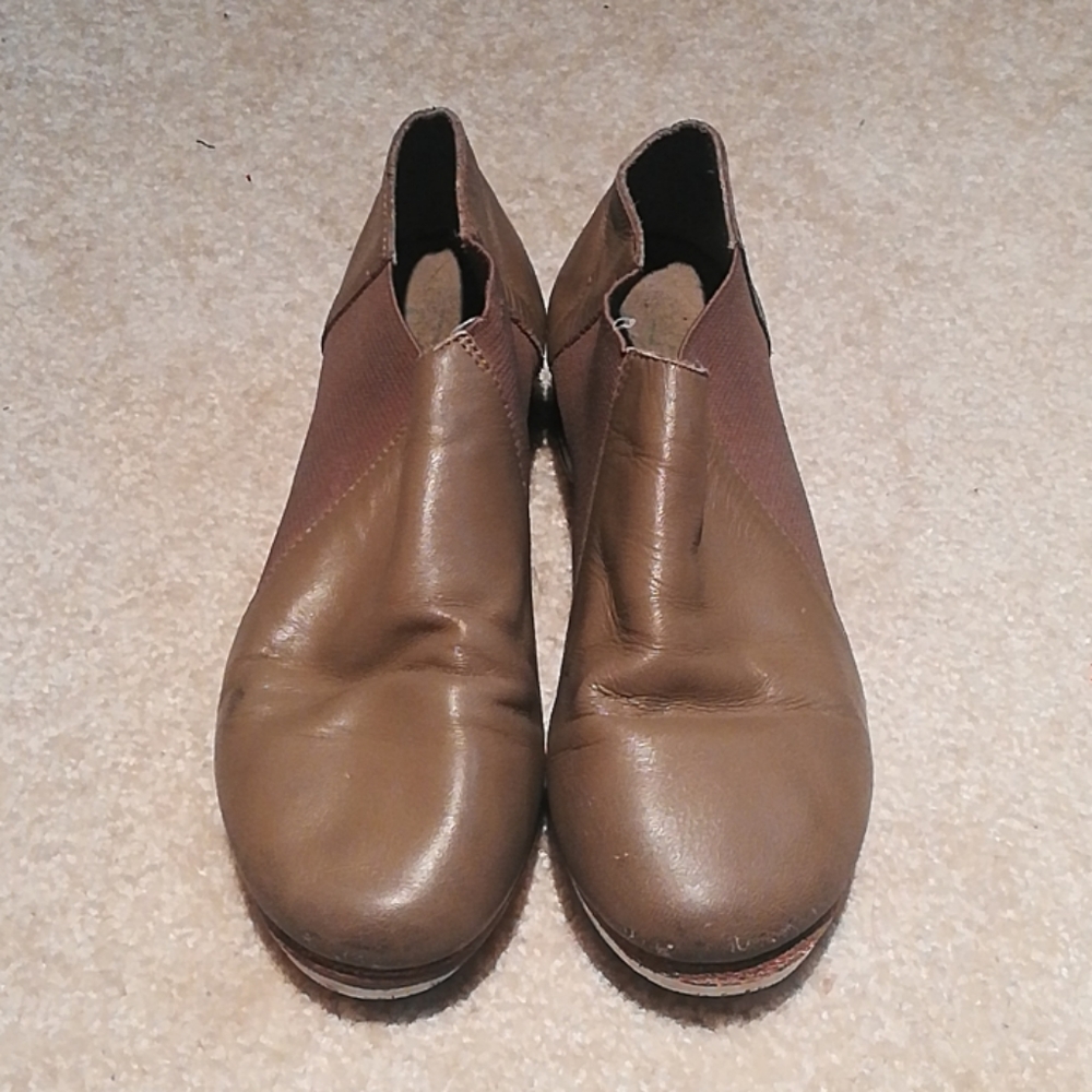 Tan Leather Child Slip-On Tap Shoes